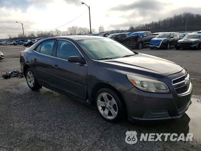 Czwarte zdjęcie samochodu z boku: 2013 CHEVROLET MALIBU LS VIN:1G11A5SA2DF250078 - miniatura