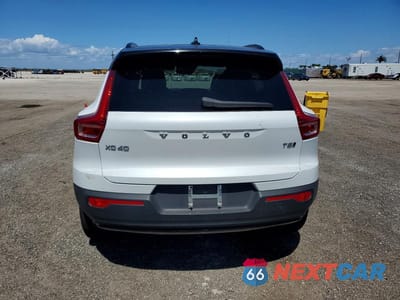 Zdjęcie 6 z 12 samochodu: 2022 VOLVO XC40 T5 R-DESIGN VIN:YV4162UM9N2642768 - miniatura