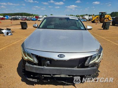 Piąte zdjęcie samochodu w środku: 2019 KIA UK VIN:5XXGT4L35KG375080 - miniatura