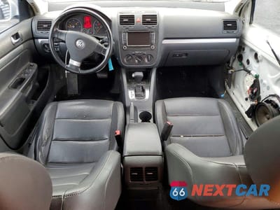 Zdjęcie 8 z 12 samochodu: 2009 VOLKSWAGEN JETTA TDI VIN:3VWPL71K39M333489 - miniatura