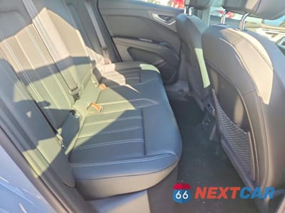 Zdjęcie 10 z 12 samochodu: 2023 AUDI Q4 E-TRON SPORTBACK PREMIUM PLUS VIN:WA132BFZ0PP008488 - miniatura