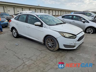 Czwarte zdjęcie samochodu z boku: 2016 FORD FOCUS SE VIN:1FADP3F23GL341205 - miniatura