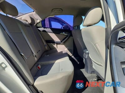 Zdjęcie 10 z 11 samochodu: 2013 KIA FORTE EX VIN:KNAFU4A27D5718298 - miniatura