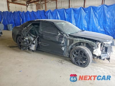 Czwarte zdjęcie samochodu z boku: 2021 CHRYSLER 300 TOURING VIN:2C3CCAAG6MH661589 - miniatura