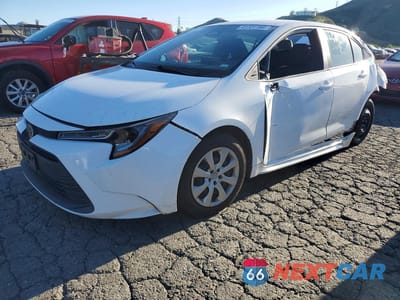 2023 TOYOTA COROLLA LE 5YFB4MDE8PP045701 - główne zdjęcie licytacji z USA - miniatura