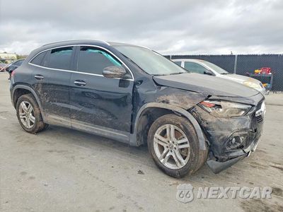 Czwarte zdjęcie samochodu z boku: 2021 MERCEDES-BENZ GLA 250 VIN:W1N4N4GB3MJ226253 - miniatura