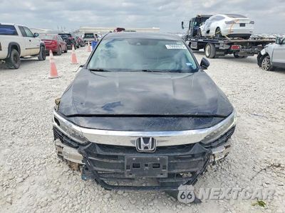 Piąte zdjęcie samochodu w środku: 2019 HONDA ACCORD TOURING VIN:1HGCV2F97KA017019 - miniatura