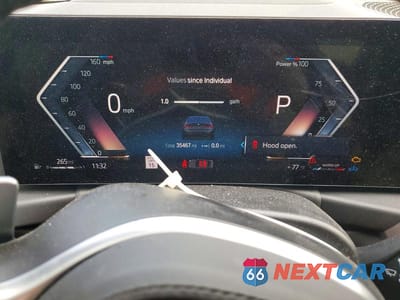Zdjęcie 9 z 11 samochodu: 2023 BMW M340XI VIN:3MW49FF06P8C99122 - miniatura