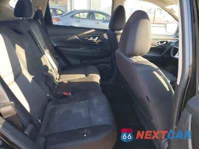 Zdjęcie 10 z 12 samochodu: 2018 NISSAN ROGUE SV VIN:JN8AT2MV2JW354649 - miniatura