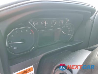 Zdjęcie 9 z 12 samochodu: 2023 GMC SIERRA K2500 SLE VIN:1GT49ME7XPF260210 - miniatura
