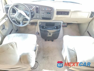 Zdjęcie 8 z 14 samochodu: 2002 CHEVROLET EXPRESS G2500 VIN:1GBGG25R921176849 - miniatura