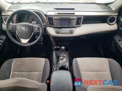 Zdjęcie 8 z 14 samochodu: 2014 TOYOTA RAV4 XLE VIN:JTMRFREV3EJ002552 - miniatura