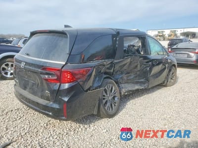 Trzecie zdjęcie samochodu z tyłu: 2025 HONDA ODYSSEY TOURING VIN:5FNRL6H8XSB011104 - miniatura