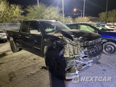 Czwarte zdjęcie samochodu z boku: 2018 CHEVROLET SILVERADO WORK TRUCK VIN:1GCRCNEC4J2328825 - miniatura
