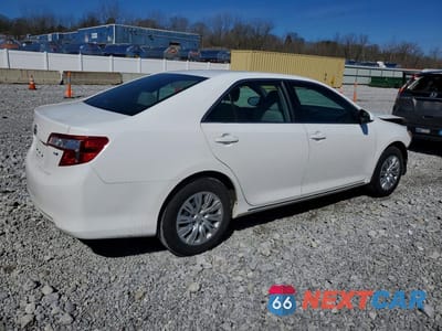 Trzecie zdjęcie samochodu z tyłu: 2014 TOYOTA CAMRY LE VIN:4T1BF1FK9EU780209 - miniatura