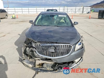 Piąte zdjęcie samochodu w środku: 2014 BUICK LACROSSE VIN:1G4GC5G38EF121703 - miniatura
