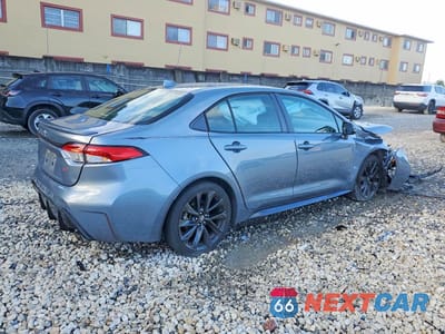 Trzecie zdjęcie samochodu z tyłu: 2023 TOYOTA COROLLA SE VIN:5YFS4MCE8PP157108 - miniatura