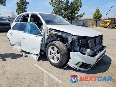 Czwarte zdjęcie samochodu z boku: 2023 AUDI Q7 PREMIUM PLUS VIN:WA1LCBF7XPD009483 - miniatura