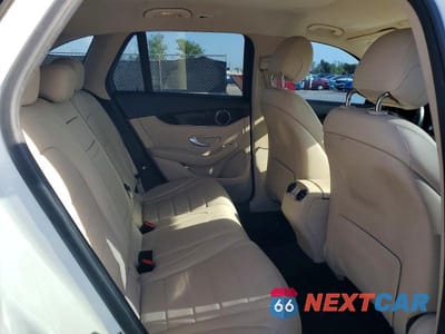 Zdjęcie 11 z 14 samochodu: 2016 MERCEDES-BENZ GLC 300 VIN:WDC0G4JB5GF109560 - miniatura