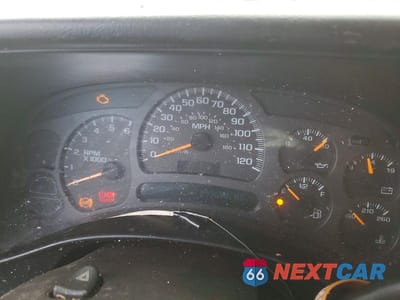 Zdjęcie 9 z 13 samochodu: 2005 CHEVROLET TAHOE K1500 VIN:1GNEK13T75R111361 - miniatura