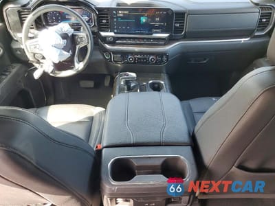 Zdjęcie 8 z 11 samochodu: 2025 CHEVROLET SILVERADO K1500 RST VIN:1GCUKEE82SZ241094 - miniatura