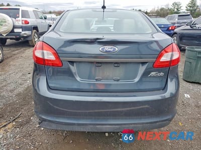 Zdjęcie 6 z 12 samochodu: 2011 FORD FIESTA S VIN:3FADP4AJ7BM227493 - miniatura