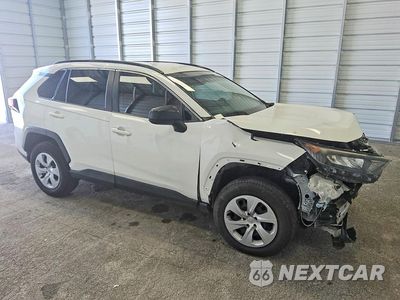 Czwarte zdjęcie samochodu z boku: 2019 TOYOTA RAV4 LE VIN:JTMH1RFV5KJ010866 - miniatura