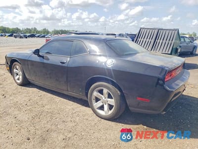 Drugie zdjęcie samochodu z przodu: 2014 DODGE CHALLENGER SXT VIN:2C3CDYAG6EH152917 - miniatura