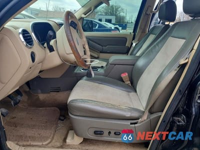 Zdjęcie 7 z 13 samochodu: 2006 FORD EXPLORER EDDIE BAUER VIN:1FMEU74E76UA79222 - miniatura