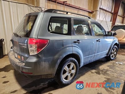 Trzecie zdjęcie samochodu z tyłu: 2012 SUBARU FORESTER VIN:JF2SHABC8CH431921 - miniatura