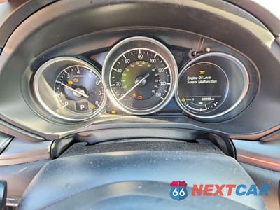 Zdjęcie 9 z 12 samochodu: 2019 MAZDA CX-5 TOURING VIN:JM3KFACM7K0691260 - miniatura