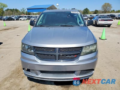 Piąte zdjęcie samochodu w środku: 2018 DODGE JOURNEY SE VIN:3C4PDCAB9JT157566 - miniatura