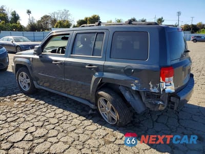 Drugie zdjęcie samochodu z przodu: 2008 JEEP PATRIOT SPORT VIN:1J8FF28W38D575476 - miniatura