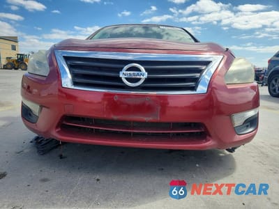 Piąte zdjęcie samochodu w środku: 2013 NISSAN ALTIMA 2.5 VIN:1N4AL3AP1DC241827 - miniatura