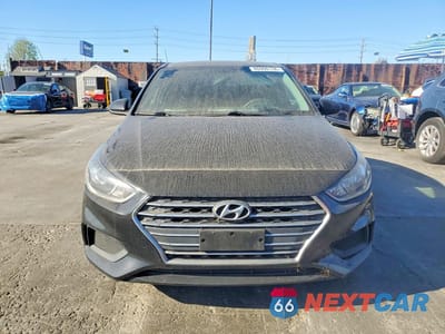 Piąte zdjęcie samochodu w środku: 2019 HYUNDAI ACCENT SE VIN:3KPC24A32KE061691 - miniatura