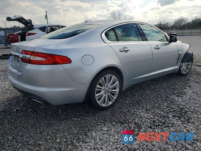 Trzecie zdjęcie samochodu z tyłu: 2012 JAGUAR XF PORTFOLIO VIN:SAJWA0HB3CLS38572 - miniatura