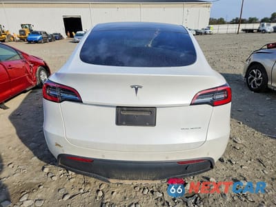 Zdjęcie 6 z 12 samochodu: 2021 TESLA MODEL Y VIN:5YJYGDEEXMF075306 - miniatura