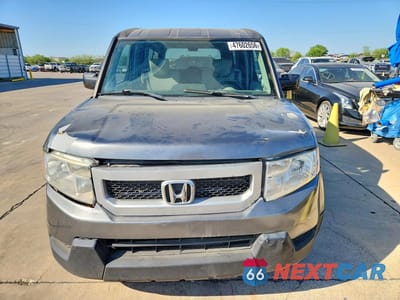 Piąte zdjęcie samochodu w środku: 2011 HONDA ELEMENT LX VIN:5J6YH1H31BL003033 - miniatura