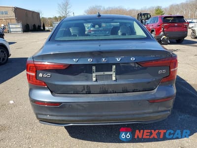 Zdjęcie 6 z 11 samochodu: 2024 VOLVO S60 CORE VIN:7JRL12FK5RG327580 - miniatura