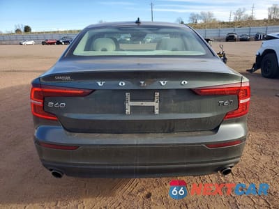Zdjęcie 6 z 12 samochodu: 2020 VOLVO S60 T6 MOMENTUM VIN:7JRA22TK4LG032017 - miniatura