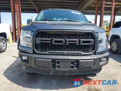 Piąte zdjęcie samochodu w środku: 2017 FORD F150 SUPERCREW VIN:1FTEW1CF0HFC29216 - miniatura