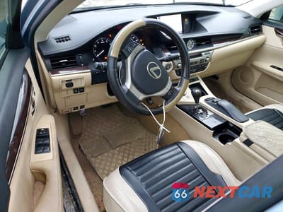 Zdjęcie 8 z 12 samochodu: 2013 LEXUS ES 350 BASE VIN:JTHBK1GG7D2027300 - miniatura