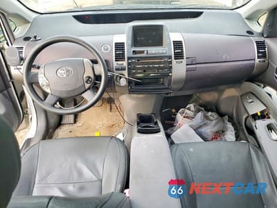 Zdjęcie 8 z 12 samochodu: 2005 TOYOTA PRIUS BASE VIN:JTDKB20U153125791 - miniatura