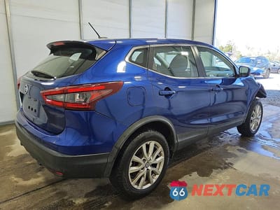 Trzecie zdjęcie samochodu z tyłu: 2021 NISSAN ROGUE SPORT S VIN:JN1BJ1AV7MW304700 - miniatura