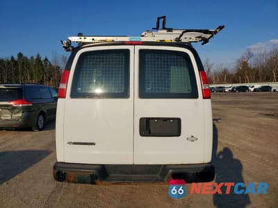 Zdjęcie 6 z 13 samochodu: 2017 CHEV EXPRESS G2500 VIN:1GCWGAFF9H1162061 - miniatura