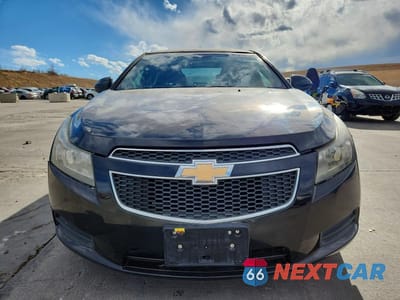 Piąte zdjęcie samochodu w środku: 2013 CHEVROLET CRUZE LT VIN:1G1PC5SB0D7310236 - miniatura