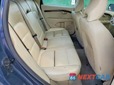 Zdjęcie 10 z 11 samochodu: 2010 VOLVO XC70 T6 VIN:YV4992BZXA1081750 - miniatura