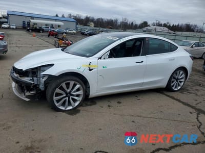 2019 TESLA MODEL 3 5YJ3E1EB3KF434030 - główne zdjęcie licytacji z USA - miniatura