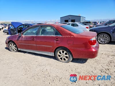 Drugie zdjęcie samochodu z przodu: 2005 TOYOTA CAMRY XLE V6 VIN:JTDBF30KX50166317 - miniatura