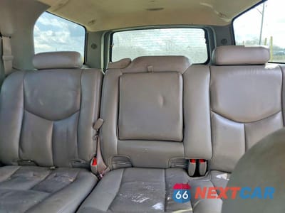 Zdjęcie 10 z 14 samochodu: 2005 CHEVROLET SUBURBAN K1500 VIN:3GNFK16Z25G229578 - miniatura